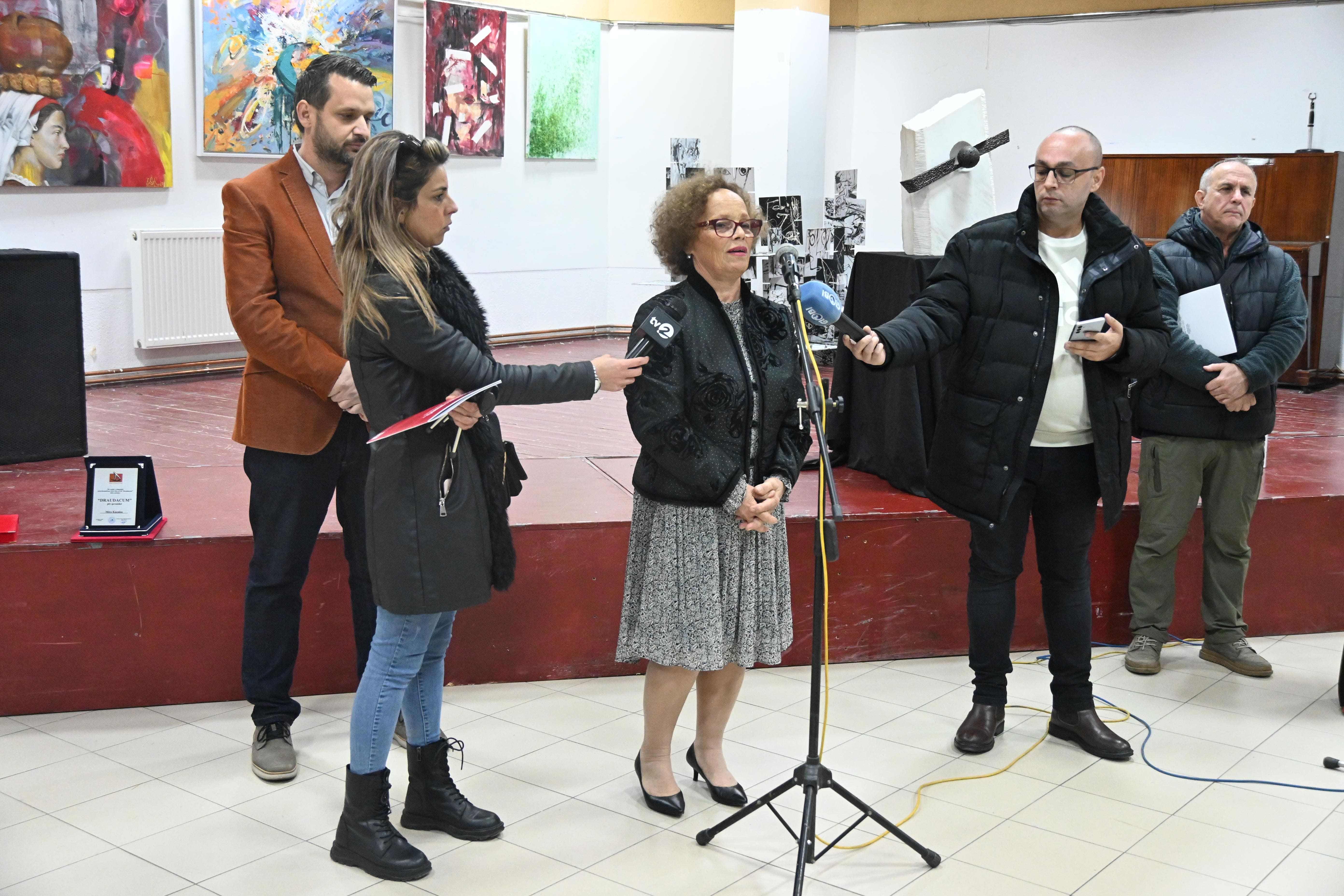 Ekspozirë Mbarëkombetare ÇMIMI I NËNTORIT 2024