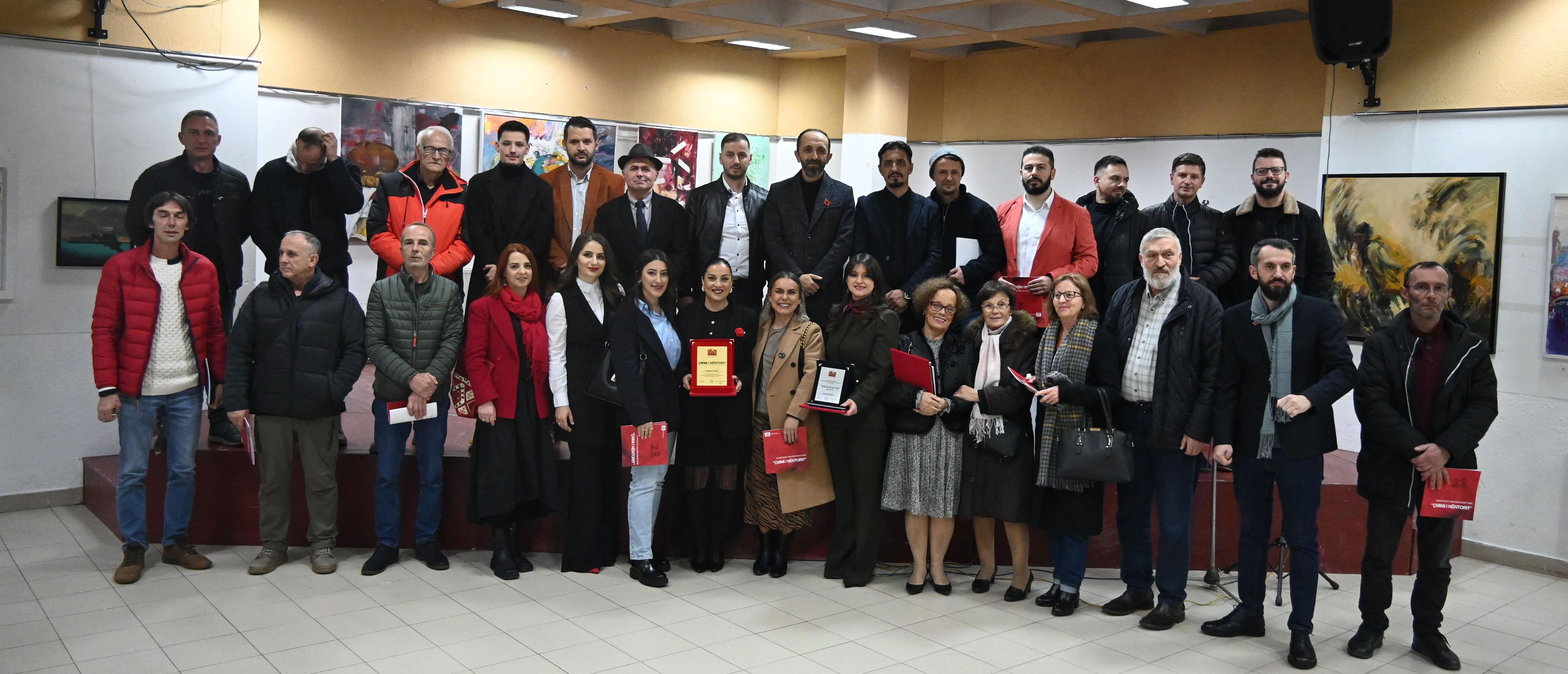 Ekspozirë Mbarëkombetare ÇMIMI I NËNTORIT 2024